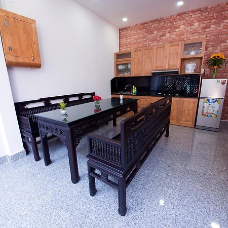 Ana'S House Hostel На Транг Екстериор снимка