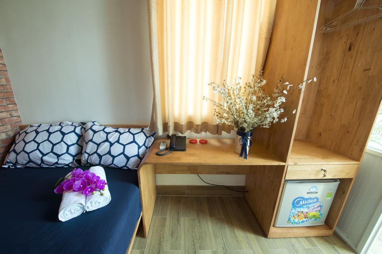 Ana'S House Hostel На Транг Екстериор снимка