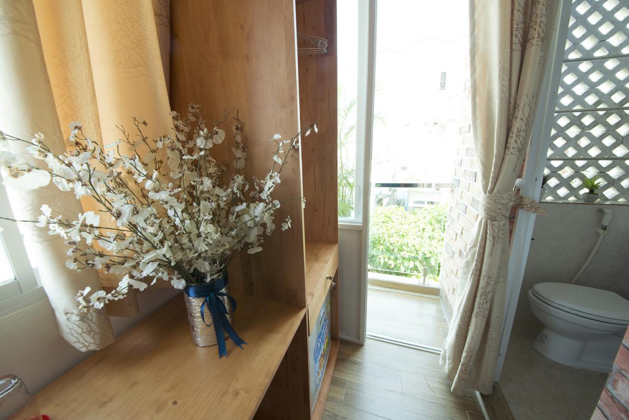 Ana'S House Hostel На Транг Екстериор снимка