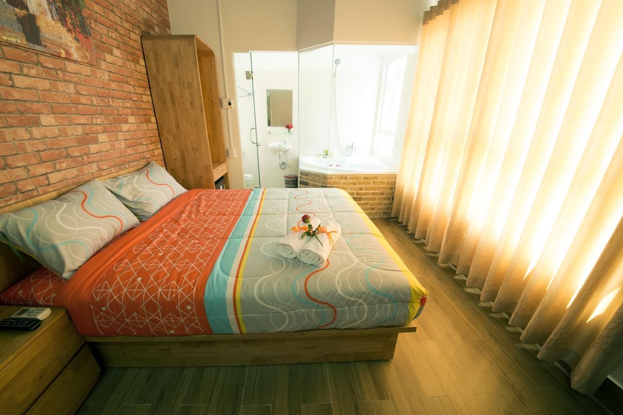 Ana'S House Hostel На Транг Екстериор снимка